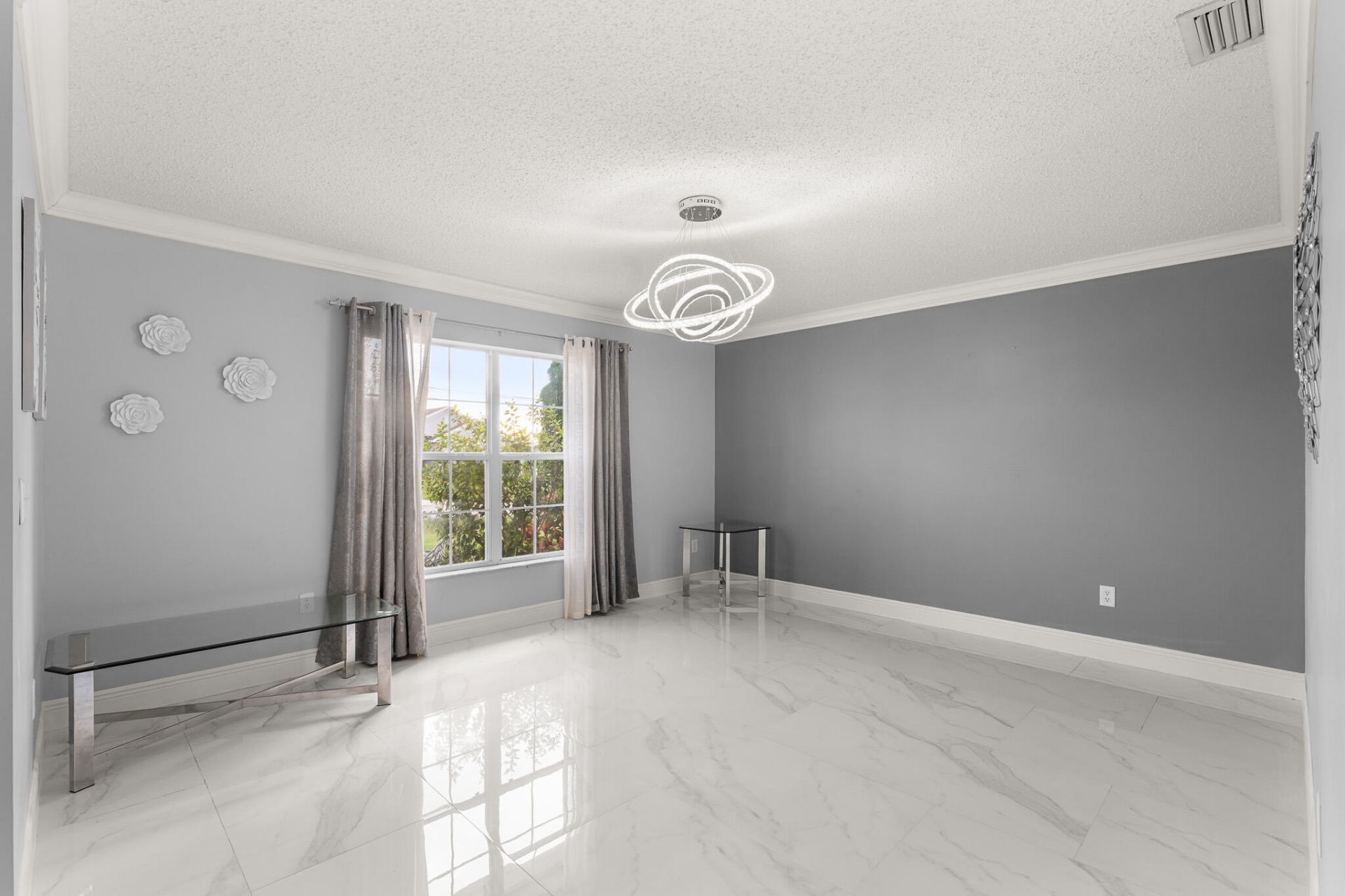 6530 NW Omega Road, Port Saint Lucie, FL 34983 Photo