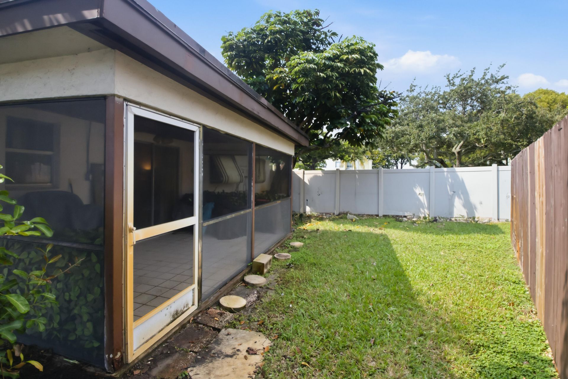 3200 NW 5th Terrace, Unit 5, Pompano Beach, FL 33064 Photo