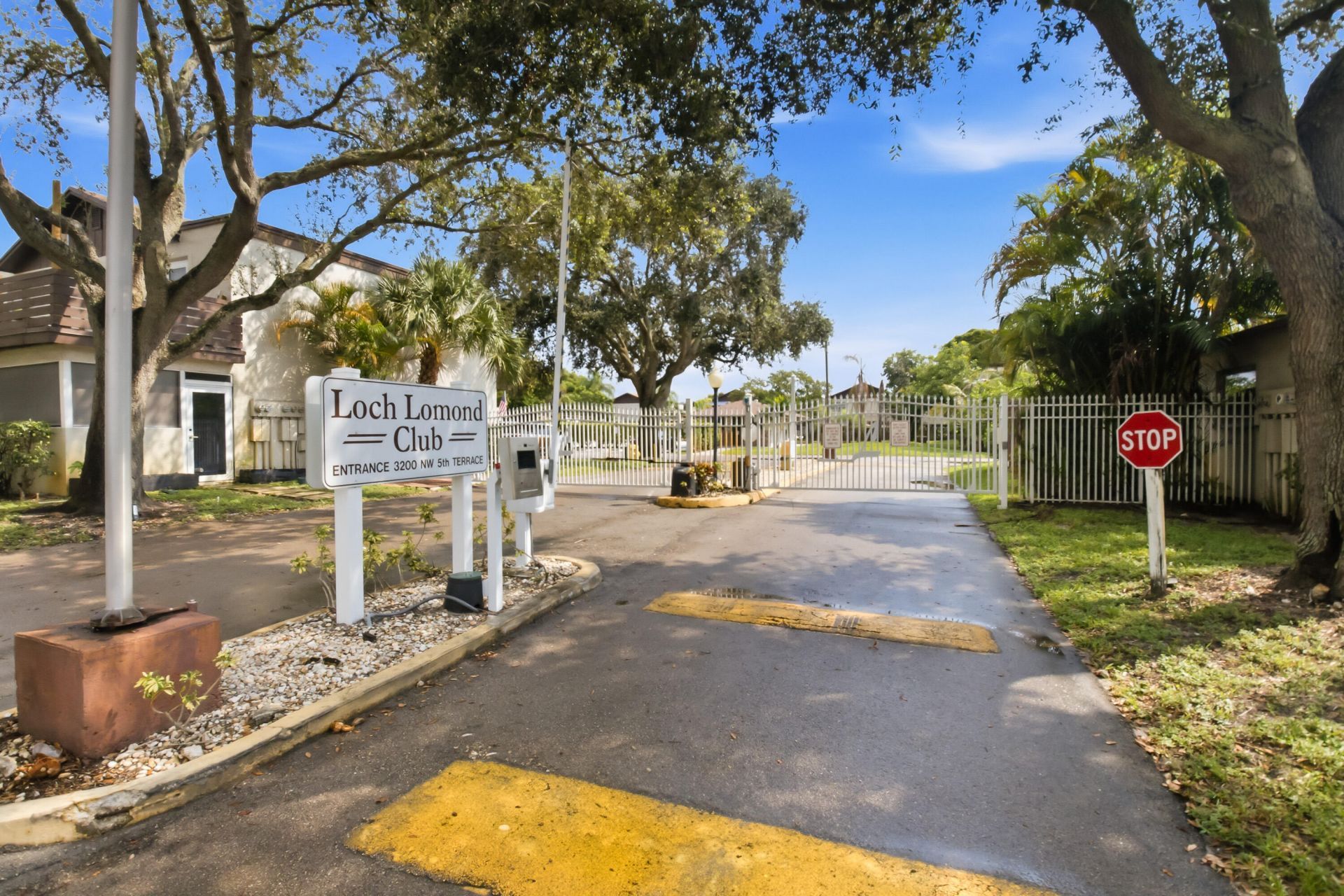 3200 NW 5th Terrace, Unit 5, Pompano Beach, FL 33064 Photo