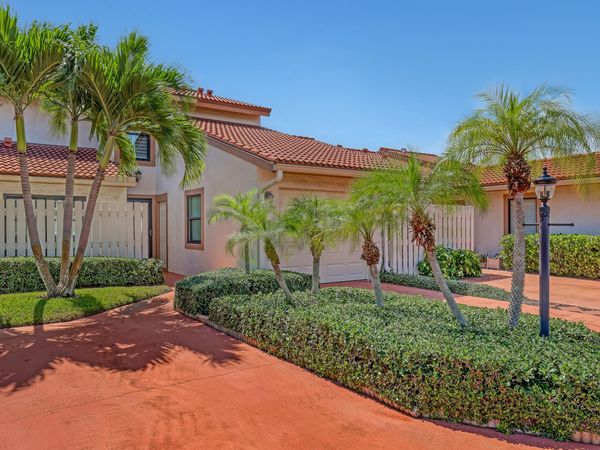 131 PALM Avenue, Unit 31, Jupiter, FL 33477