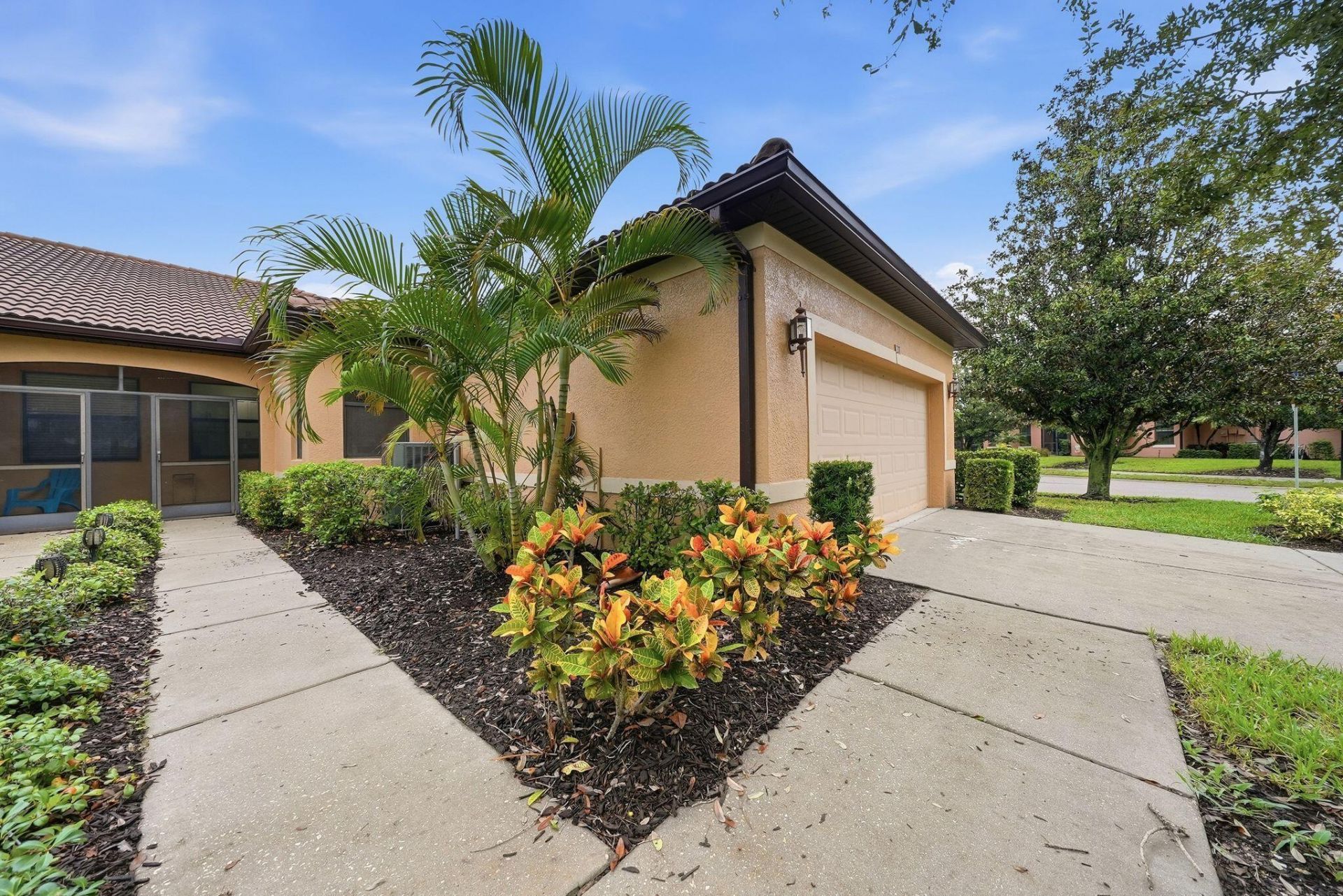 201 Shell Falls Drive, Apollo Beach, FL 33572 Photo