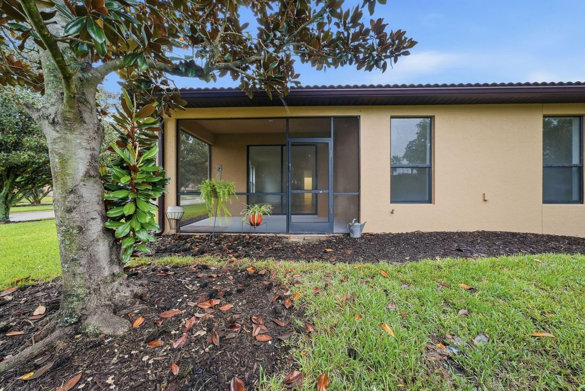 201 Shell Falls Drive, Apollo Beach, FL 33572 Photo