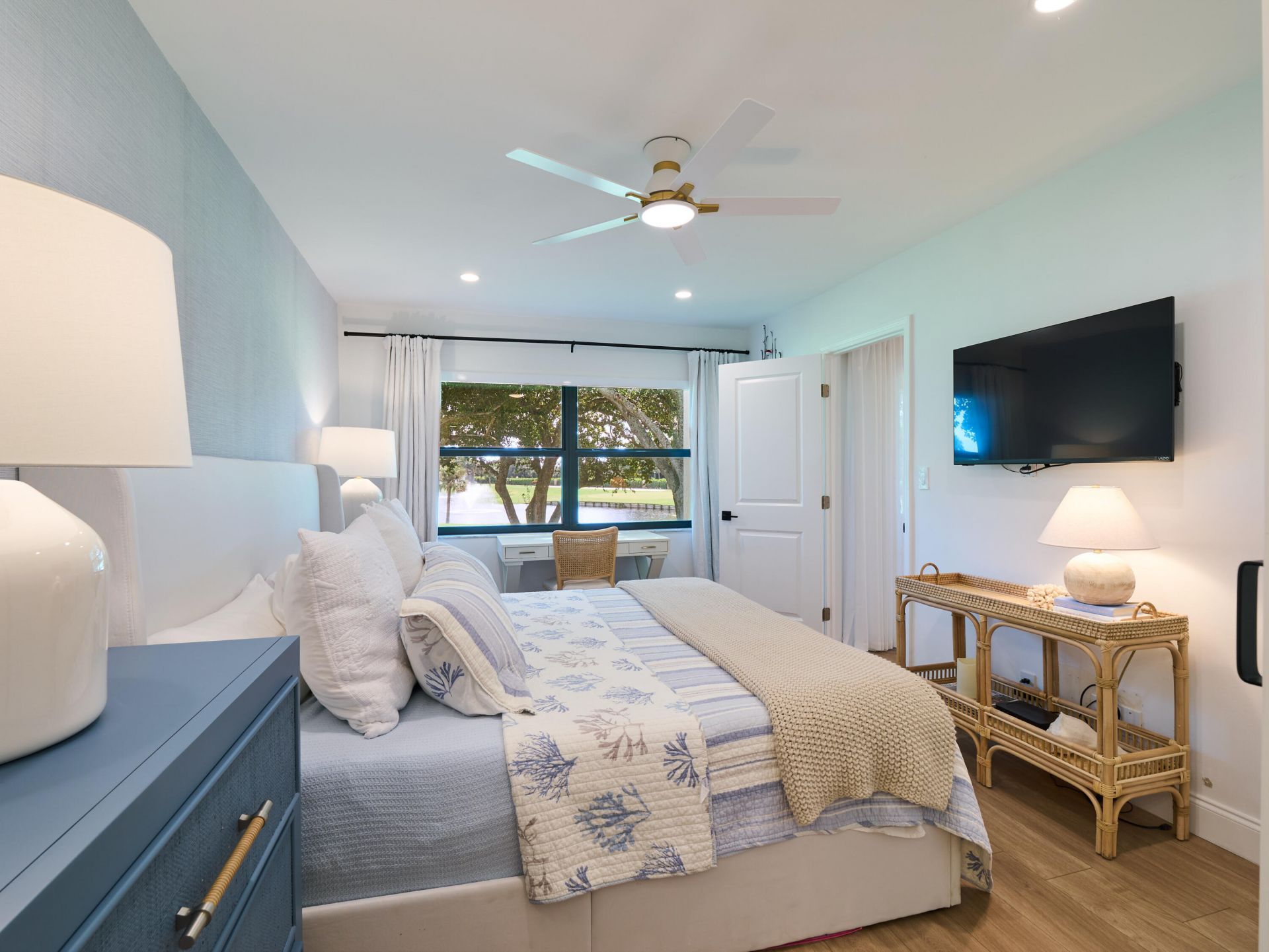 12830 Briarlake Drive, Unit 203, Palm Beach Gardens, FL 33418 Photo