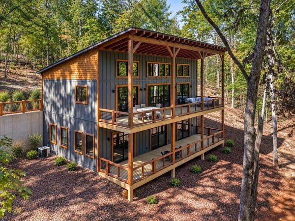 259 Sunrock Mountain Road, Blue Ridge, GA 30513