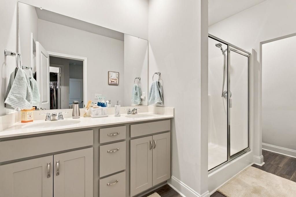 487 Waterend Dr.  Photo 11