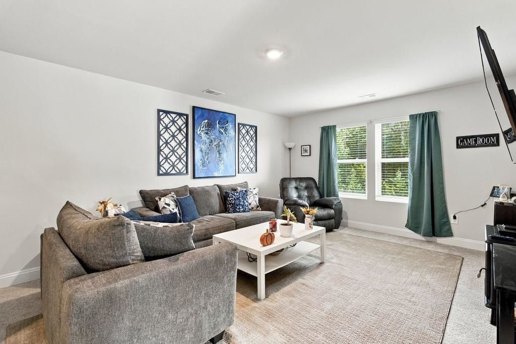 487 Waterend Dr.  Photo 17