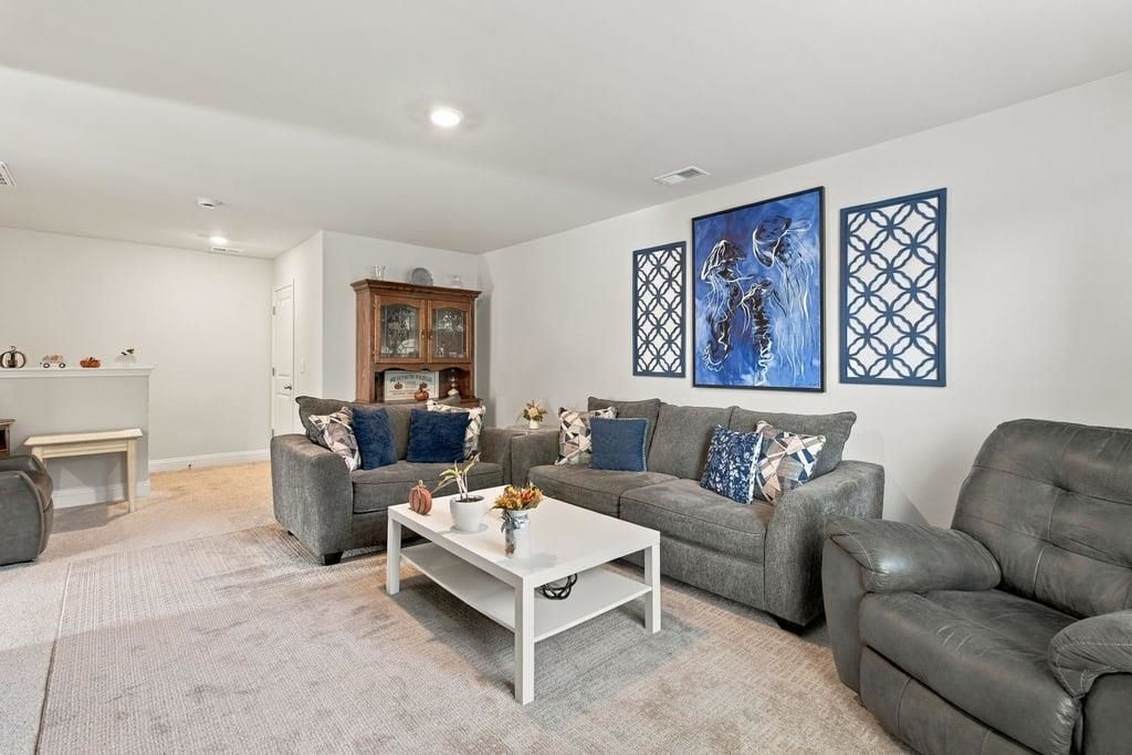 487 Waterend Dr.  Photo 18