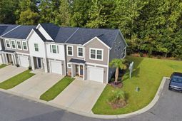 487 Waterend Dr.  photo 4