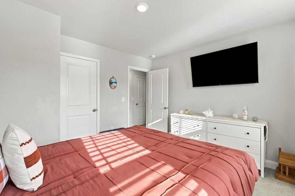 487 Waterend Dr.  Photo 21