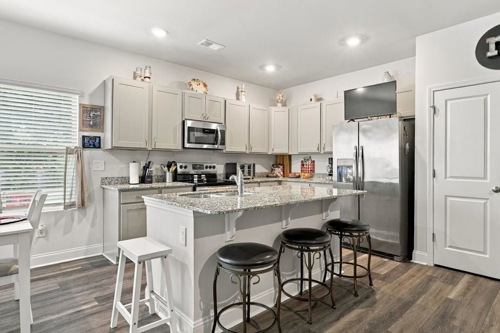 487 Waterend Dr.  Photo 36