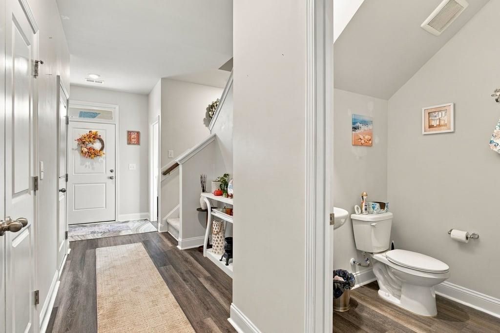 487 Waterend Dr.  Photo 44
