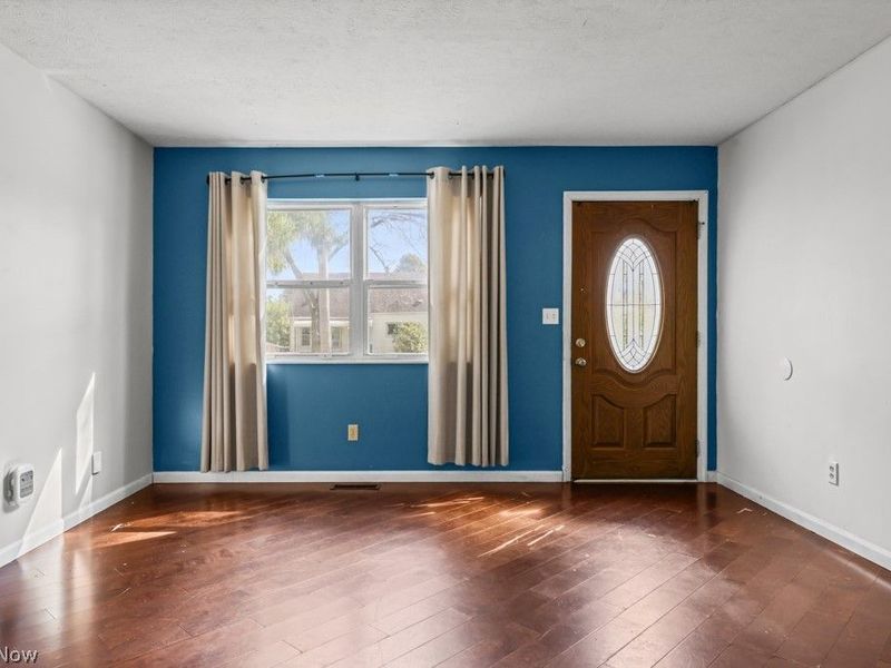 2966 Wingate Avenue, Akron, OH 44314 Photo 6