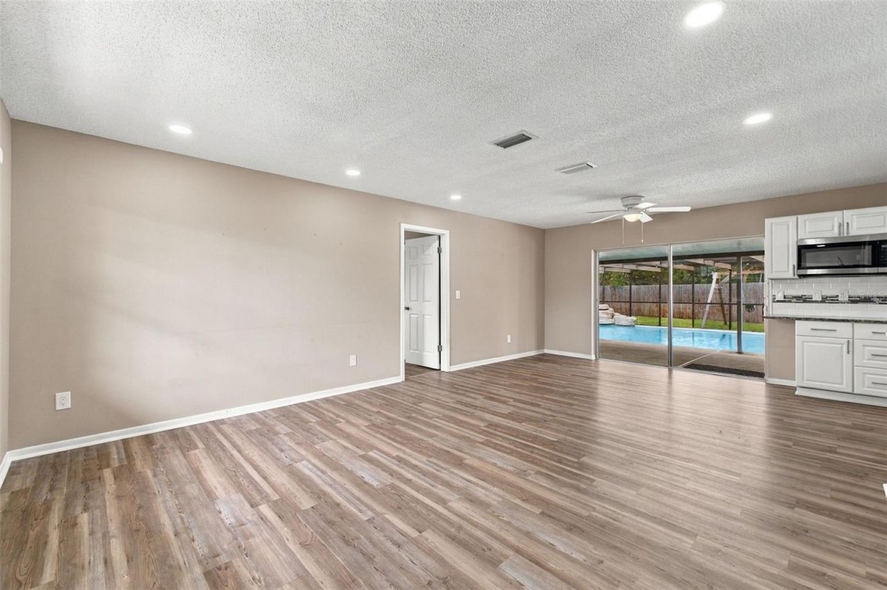 9526 Bayside Court, Spring Hill, FL 34608 Photo