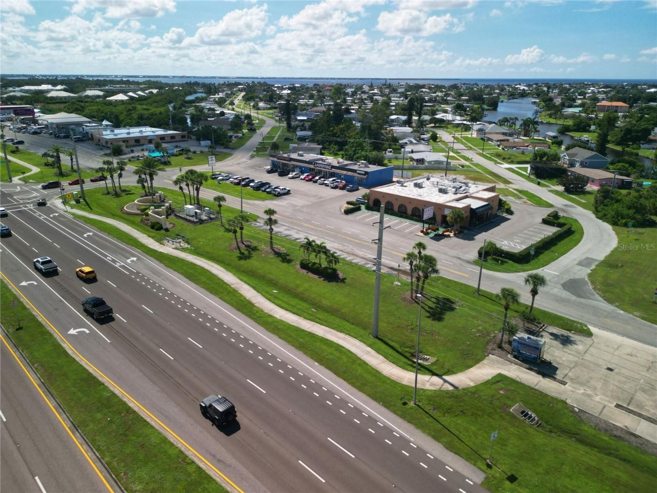 3883 Tamiami Trail, Port Charlotte, FL 33952 Photo