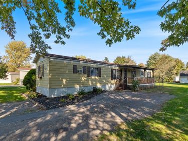 1612 HENNESSEY #84 Road, Unit 84, Ontario, NY 14519