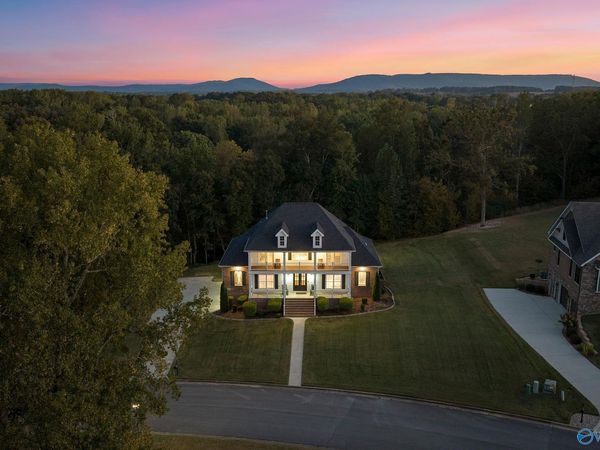 175 Edenshire Drive, Huntsville, AL 35811