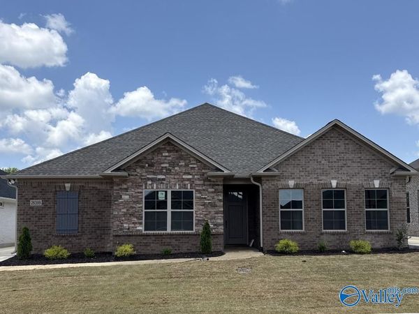 26399 Old Town Drive, Athens, AL 35613