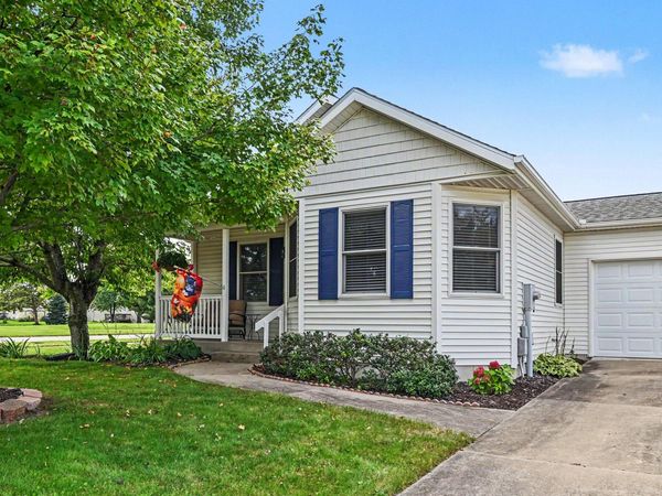 3301 Ridgemont Court, Zeeland, MI 49464