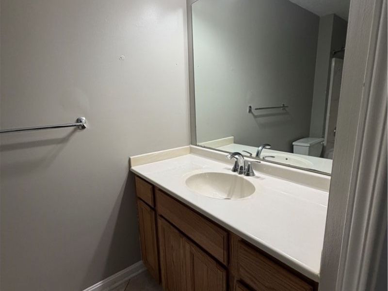 14700 Lenox Drive, Strongsville, OH 44136 Photo 16