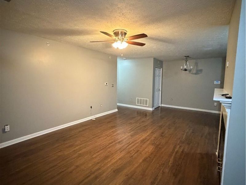 14700 Lenox Drive, Strongsville, OH 44136 Photo 3