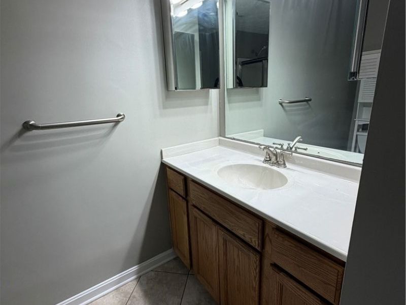 14700 Lenox Drive, Strongsville, OH 44136 Photo 8
