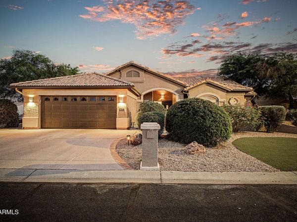 15805 W FAIRMOUNT Avenue, Goodyear, AZ 85395