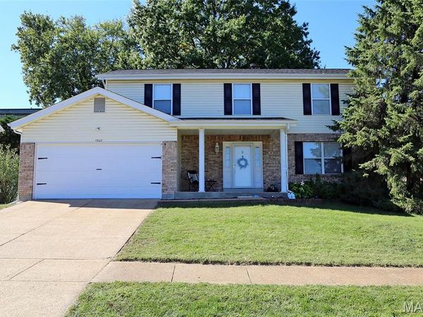 1908 Saint Johns Crossing, Arnold, MO 63010