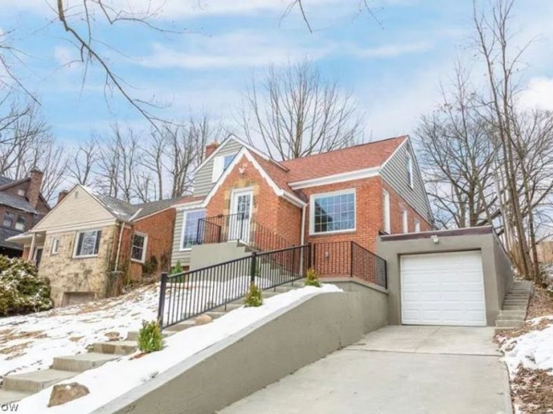 3528 Meadowbrook Boulevard, Cleveland Heights, OH 44118 Photo 2