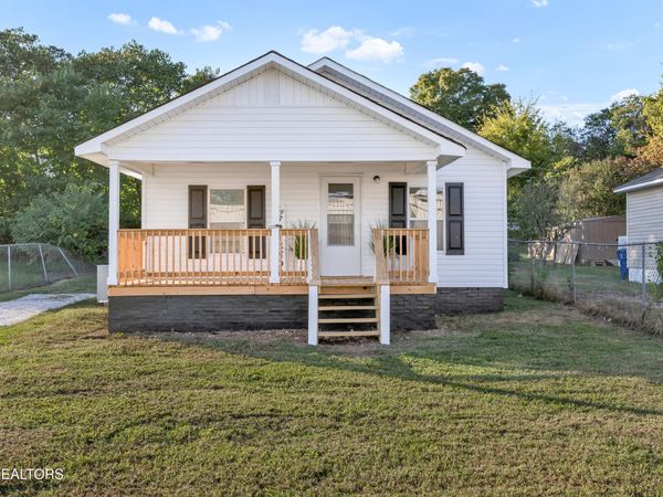 1814 SE Church St, Cleveland, TN 37311