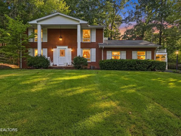 7305 Toxaway Drive, Knoxville, TN 37909