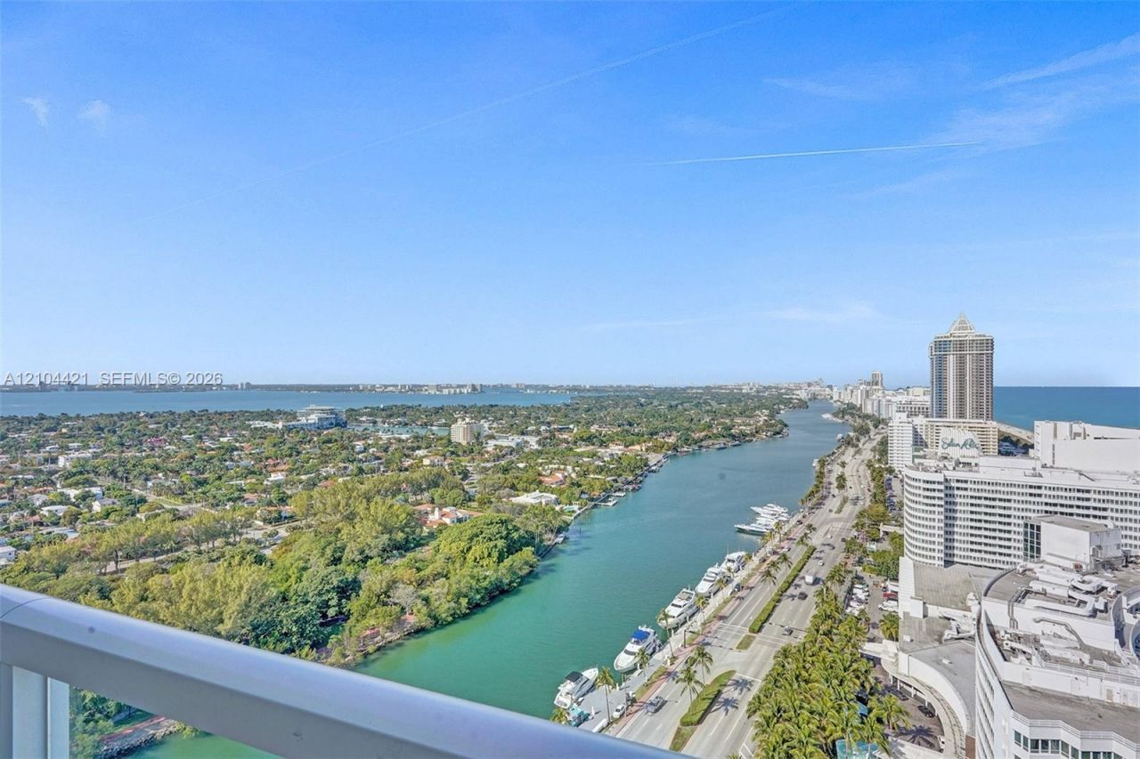 4401 Collins Ave , Unit 2915, Miami Beach, FL 33140 Photo
