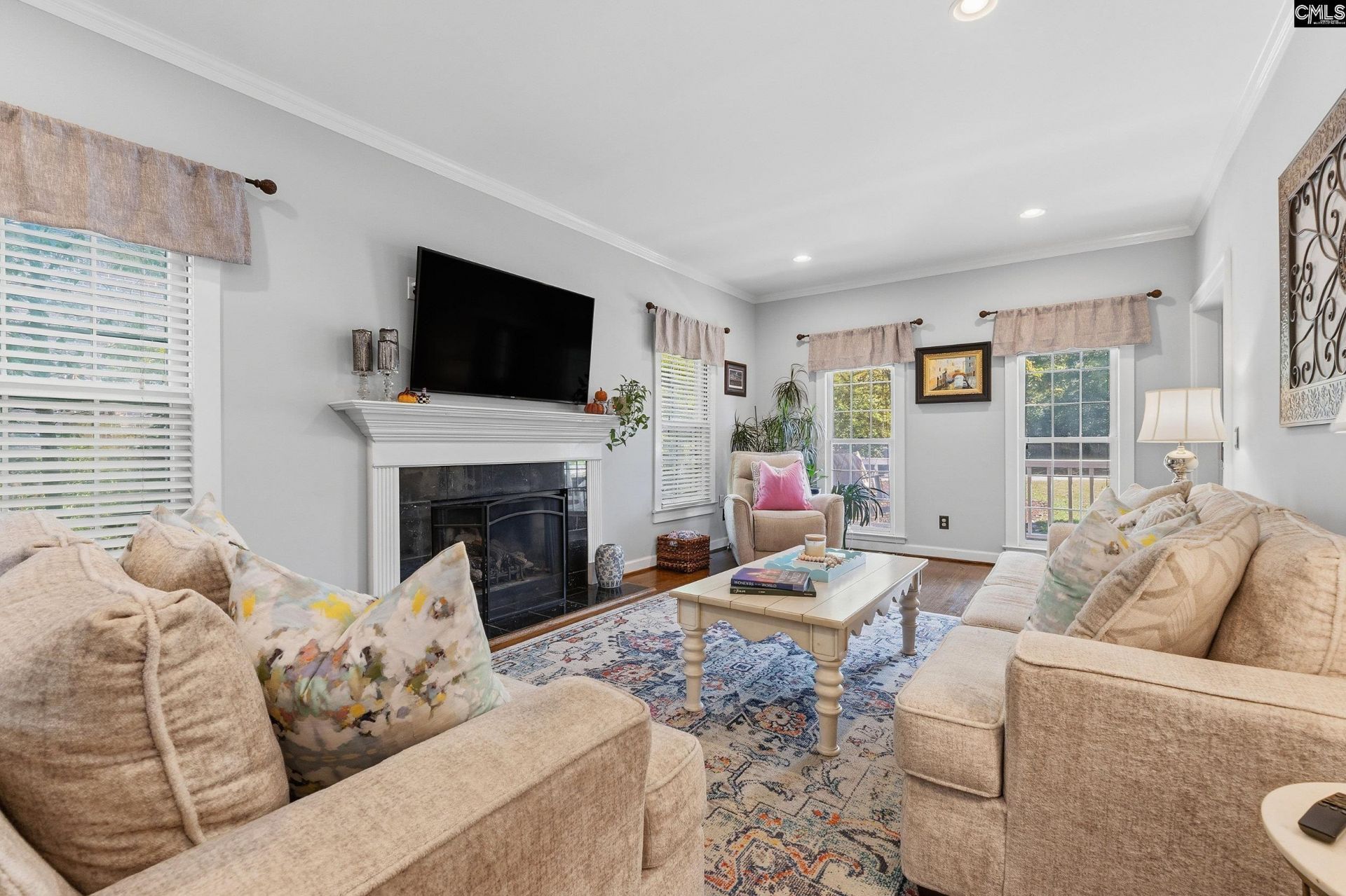 104 Chesney Lane  Photo 4