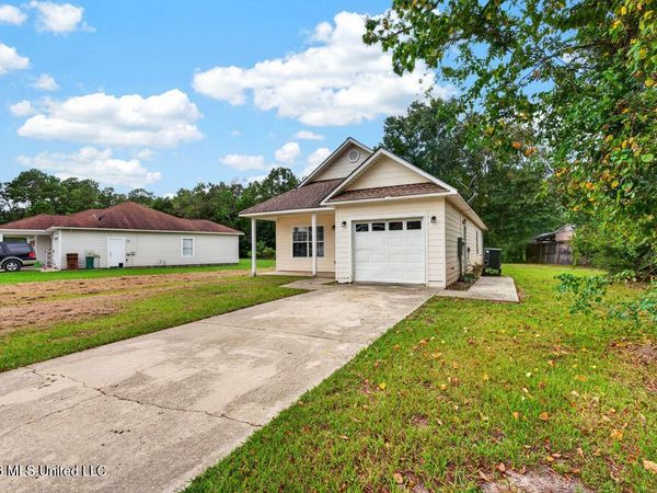 11609 Oaklane Drive, Gulfport, MS 39503