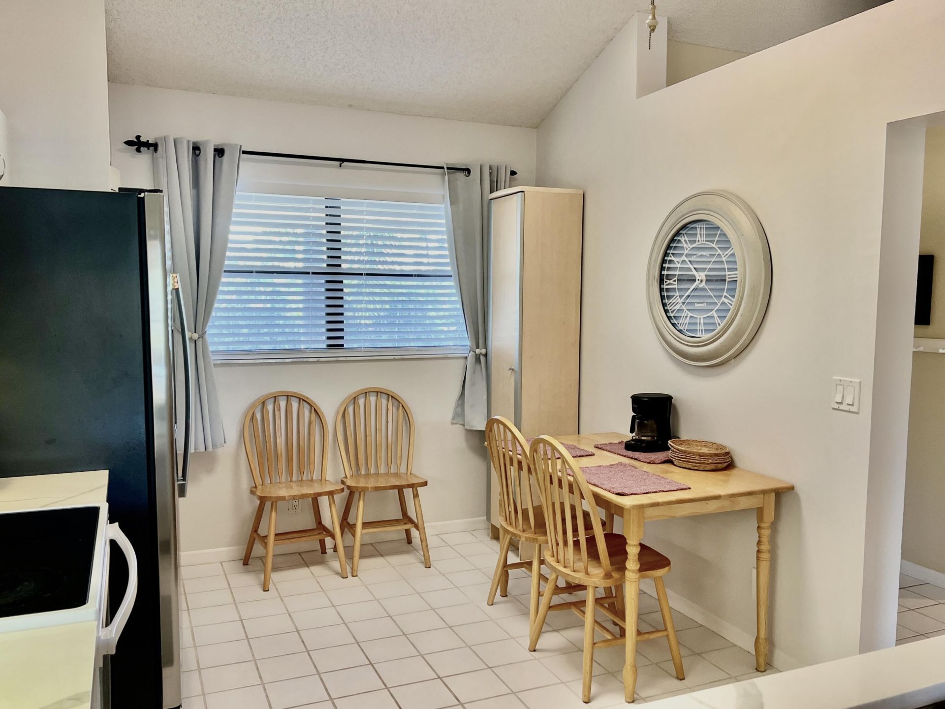 6944 Briarlake Circle, Unit 201, Palm Beach Gardens, FL 33418 Photo