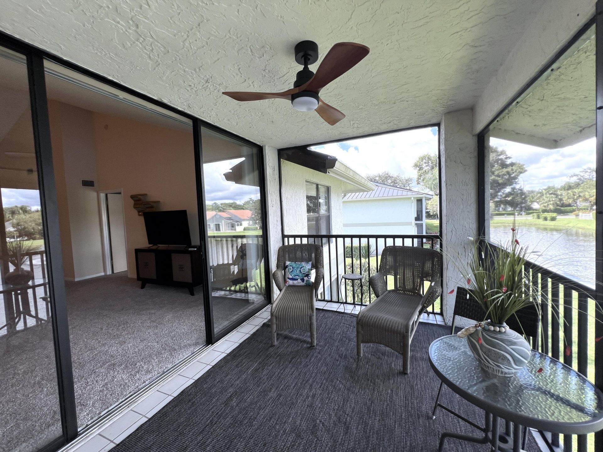 6944 Briarlake Circle, Unit 201, Palm Beach Gardens, FL 33418 Photo