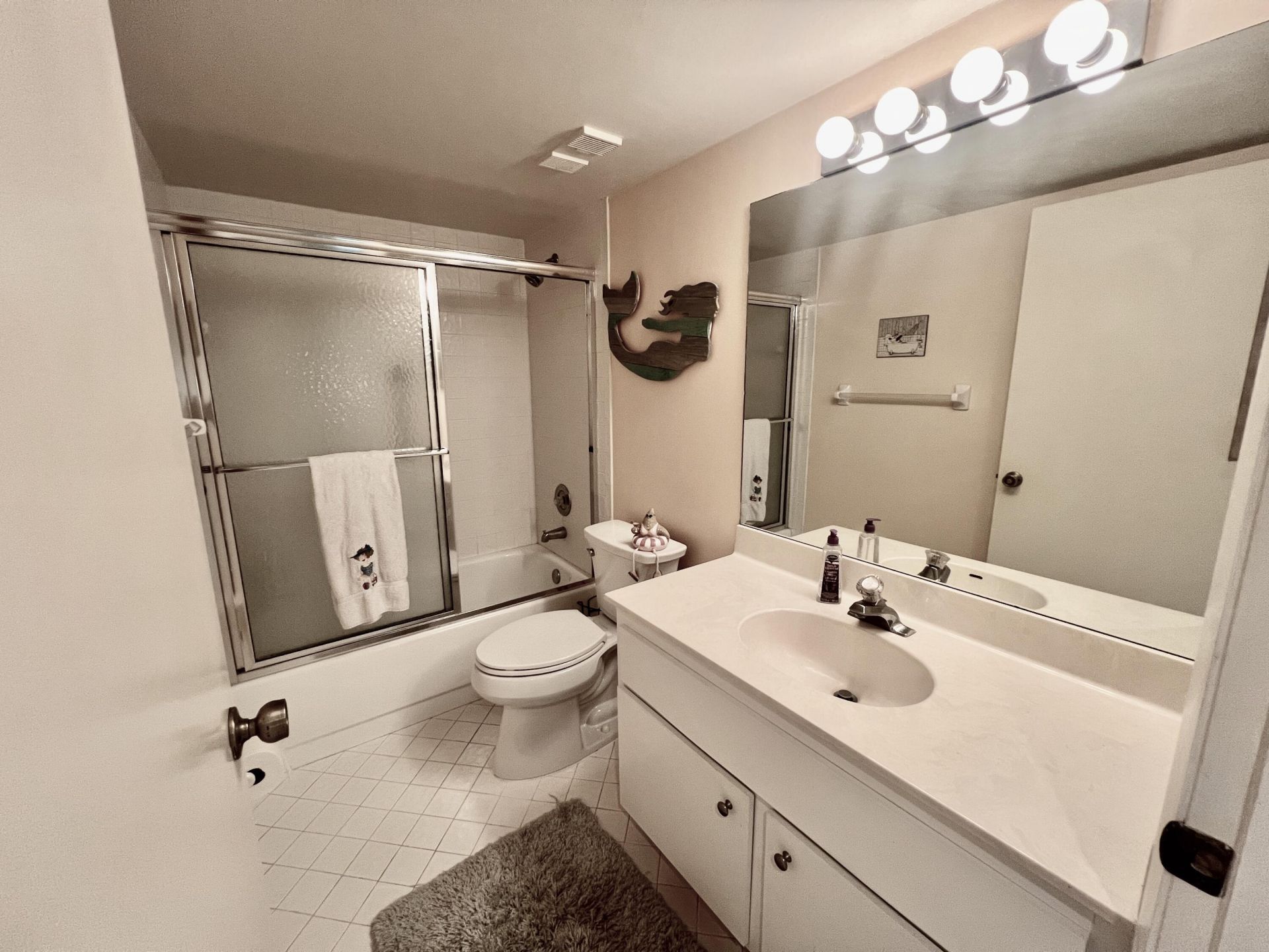6944 Briarlake Circle, Unit 201, Palm Beach Gardens, FL 33418 Photo