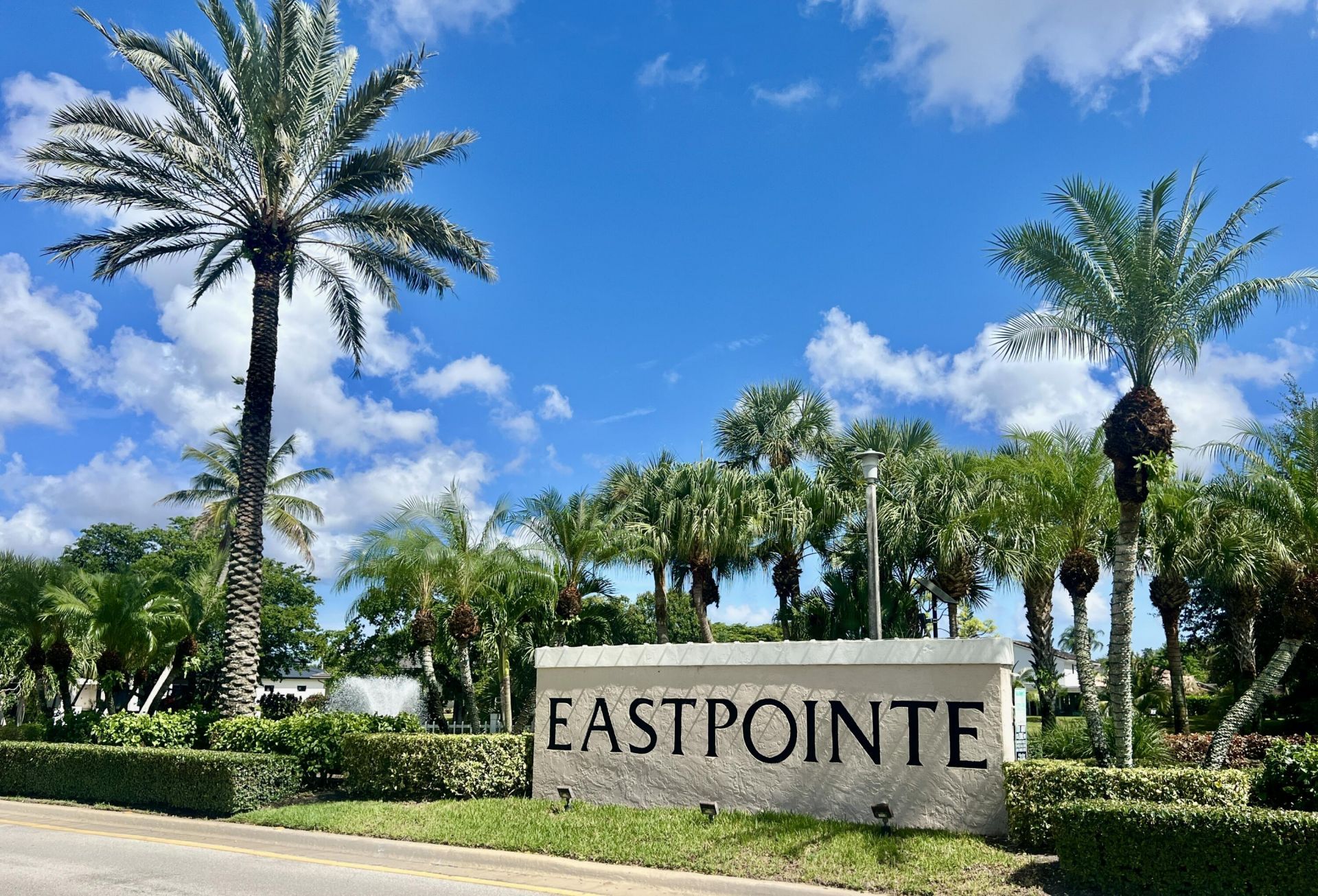 6944 Briarlake Circle, Unit 201, Palm Beach Gardens, FL 33418 Photo