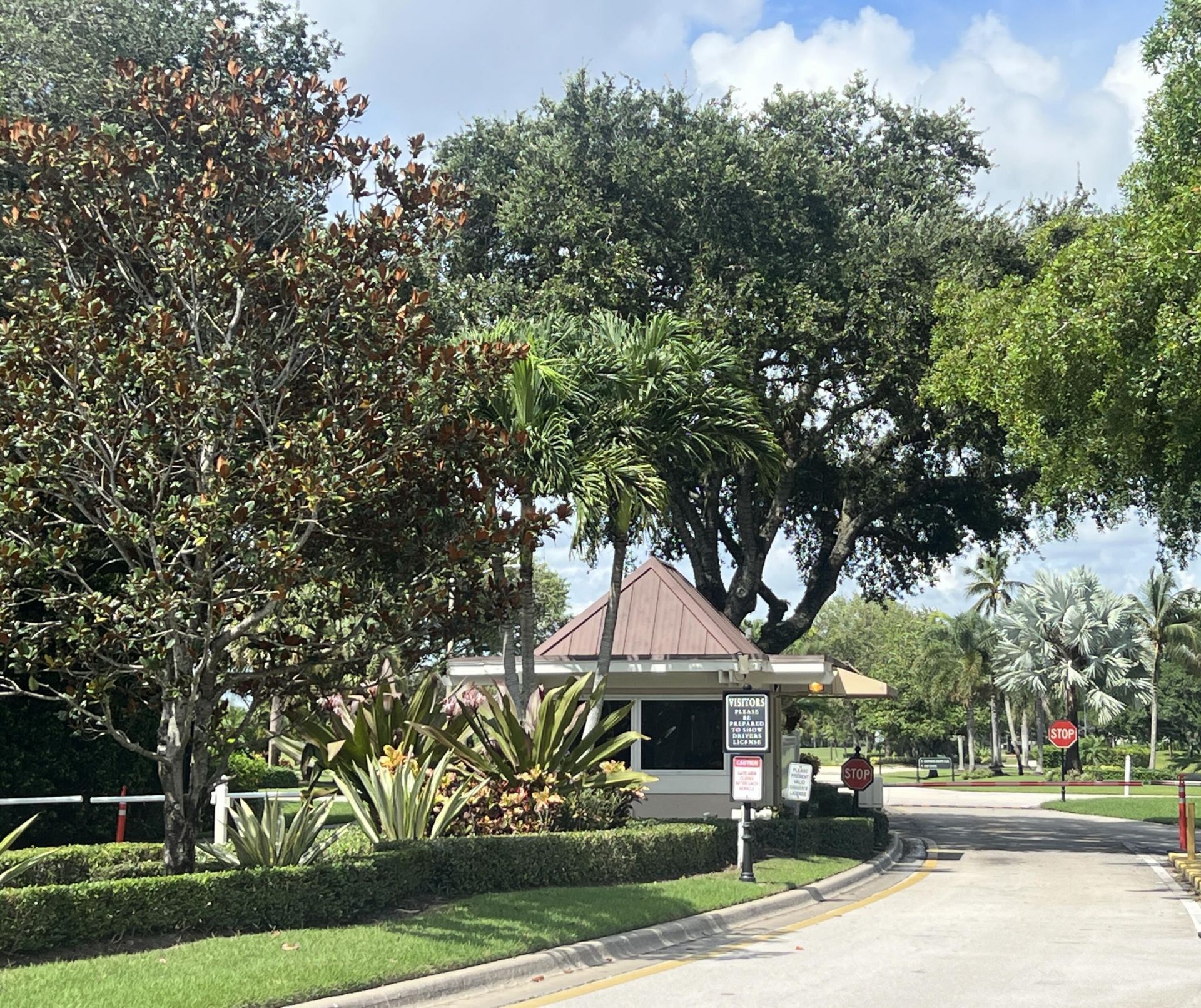 6944 Briarlake Circle, Unit 201, Palm Beach Gardens, FL 33418 Photo