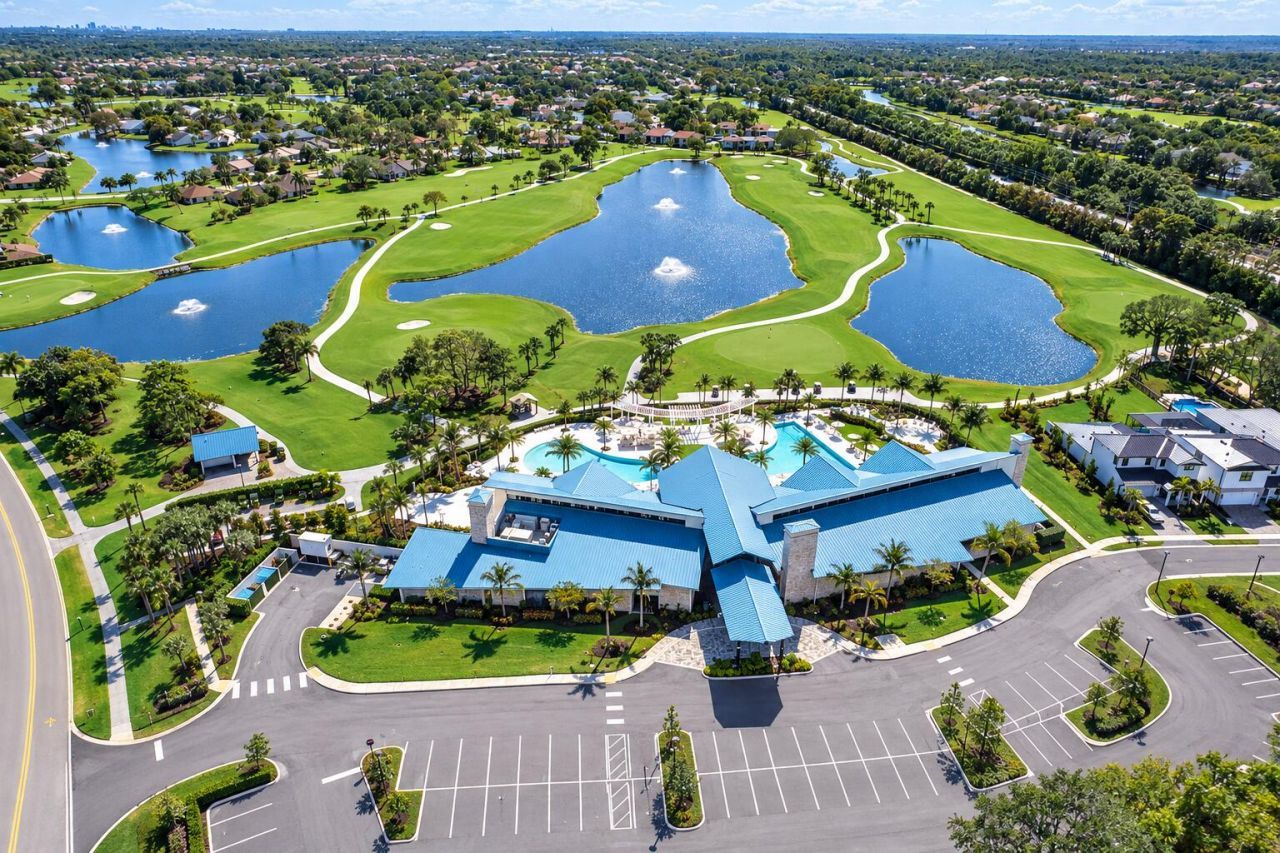 6944 Briarlake Circle, Unit 201, Palm Beach Gardens, FL 33418 Photo