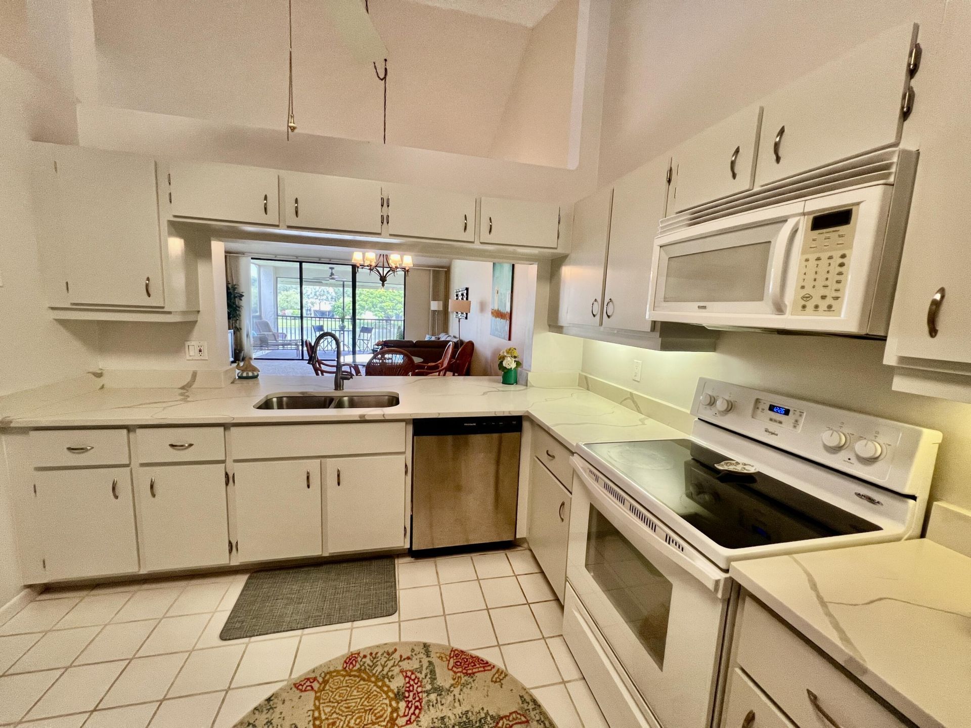 6944 Briarlake Circle, Unit 201, Palm Beach Gardens, FL 33418 Photo
