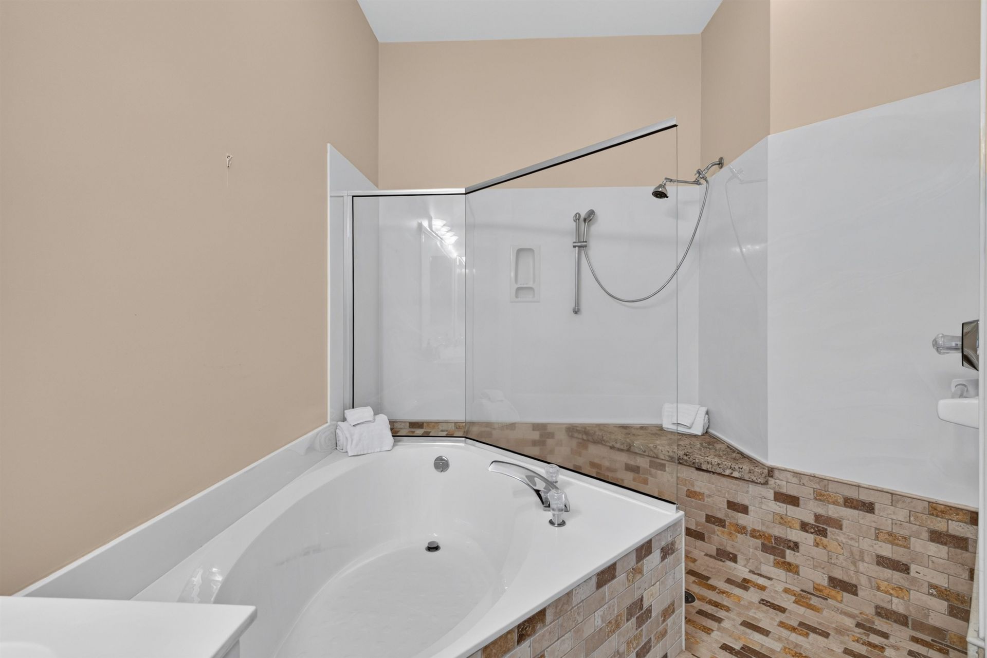 15108 Ports Of Iona Dr, Unit 201, Fort Myers, FL 33908 Photo
