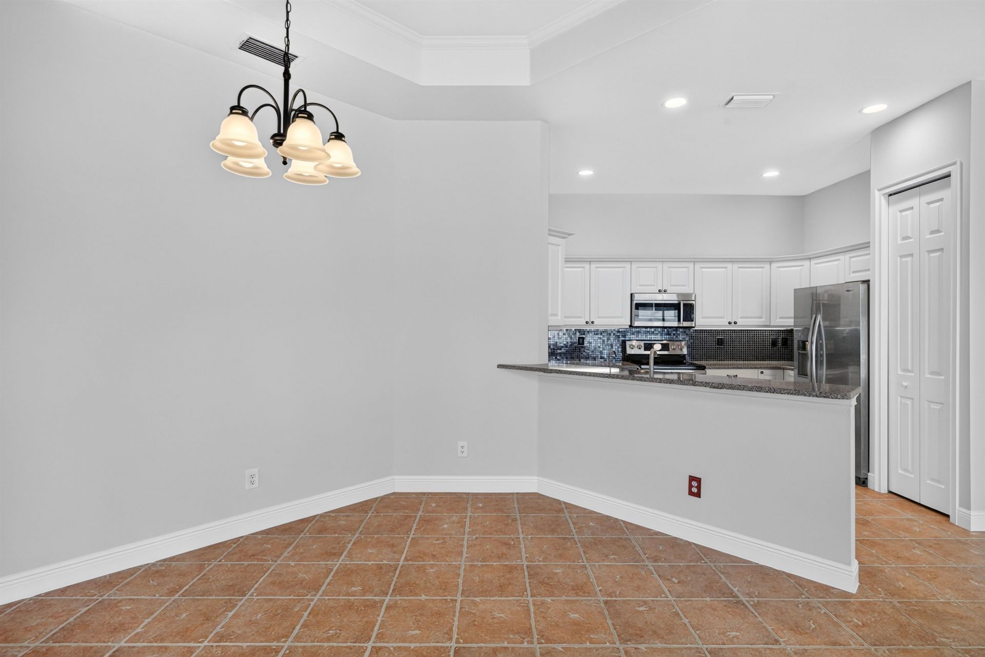 15108 Ports Of Iona Dr, Unit 201, Fort Myers, FL 33908 Photo