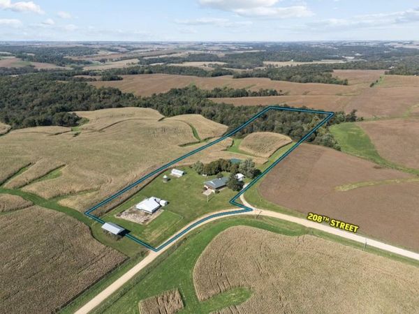 14880 208th Street, La Motte, IA 52054