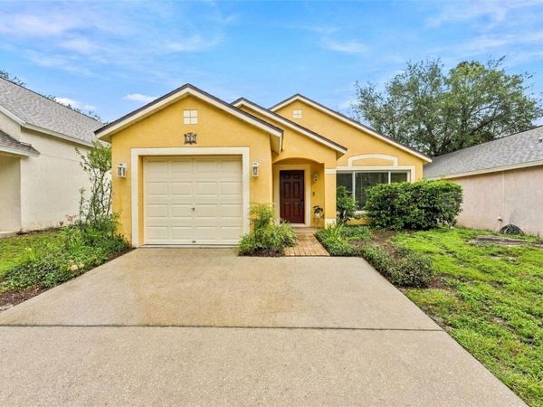 609 CAPE COD CIR , VALRICO, FL 33594