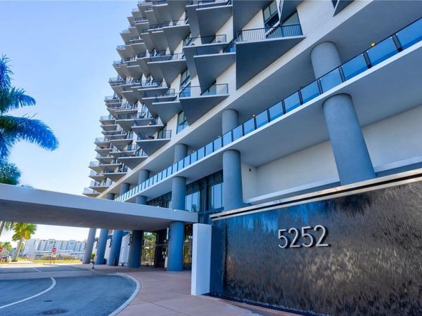 5252 NW 85th Avenue, Unit 1607, Doral, FL 33166