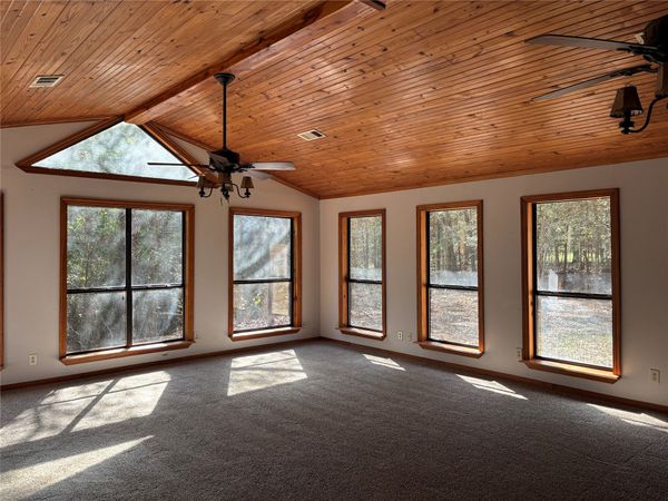 300 NE 14th Street, Antlers, OK 74523