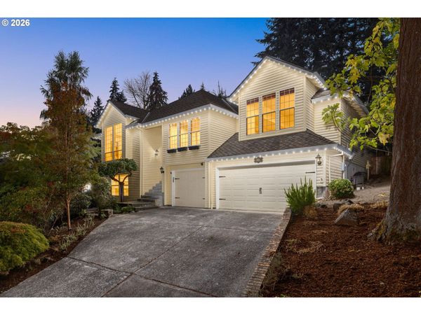 1492 BRAEMAR DR, West Linn, OR 97068