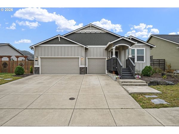 410 S 10TH ST, Monroe, OR 97456