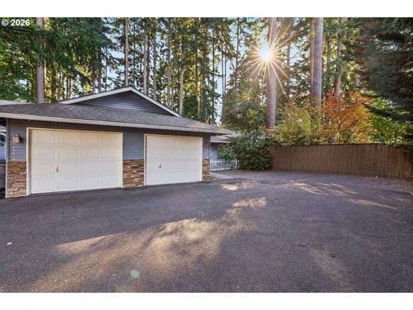 12380 SW WALNUT ST, Tigard, OR 97223