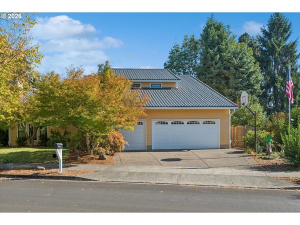 8810 SW MAVERICK TER, Beaverton, OR 97008